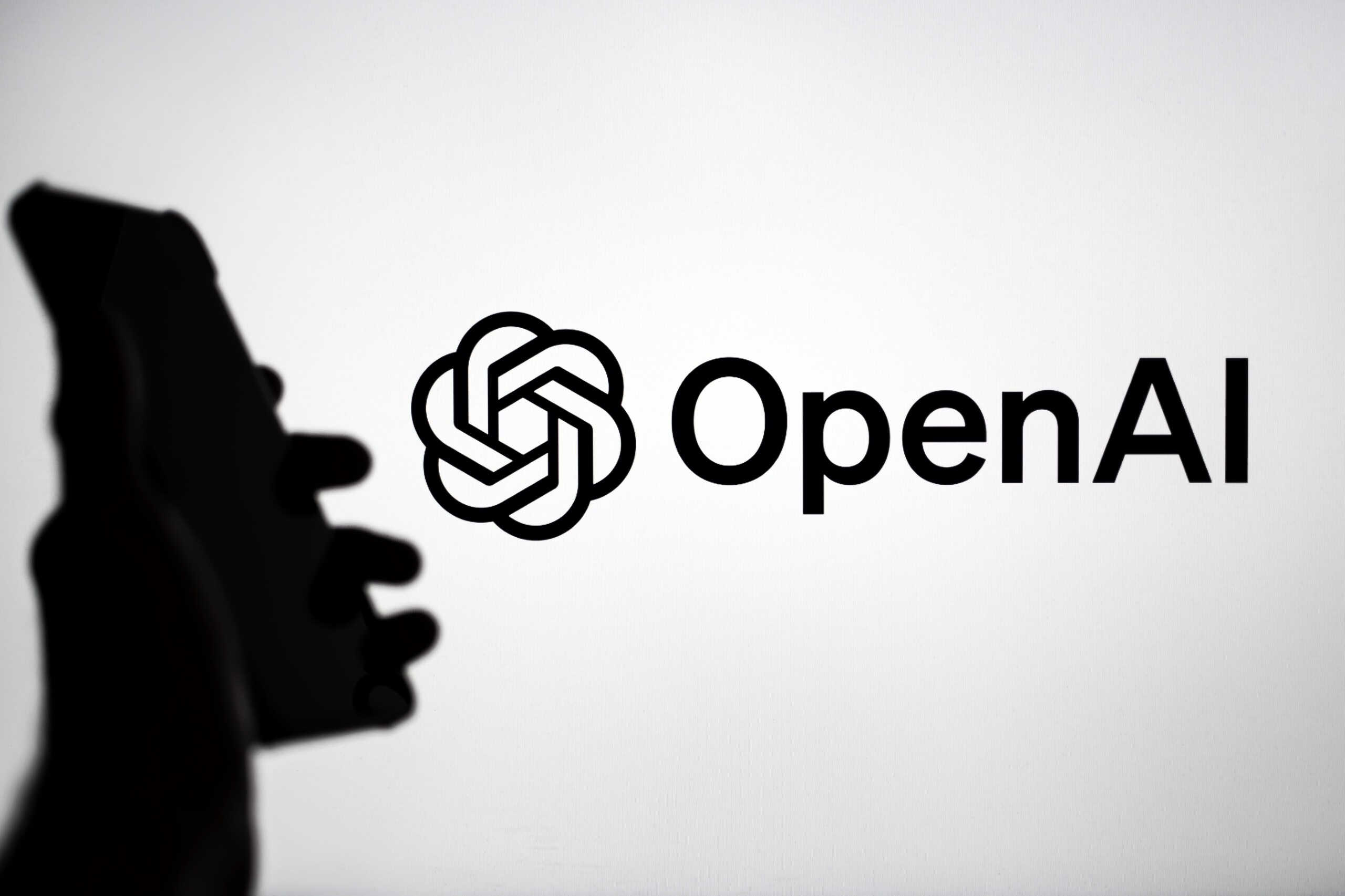 OpenAI suspende desenvolvimento de IA após invasões em sistemas de segurança